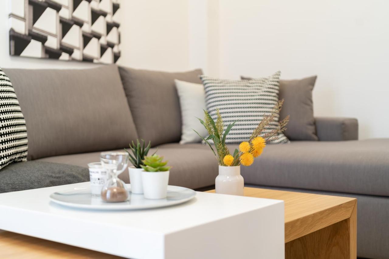 Pagrati'S Best Apartment Atenas Exterior foto