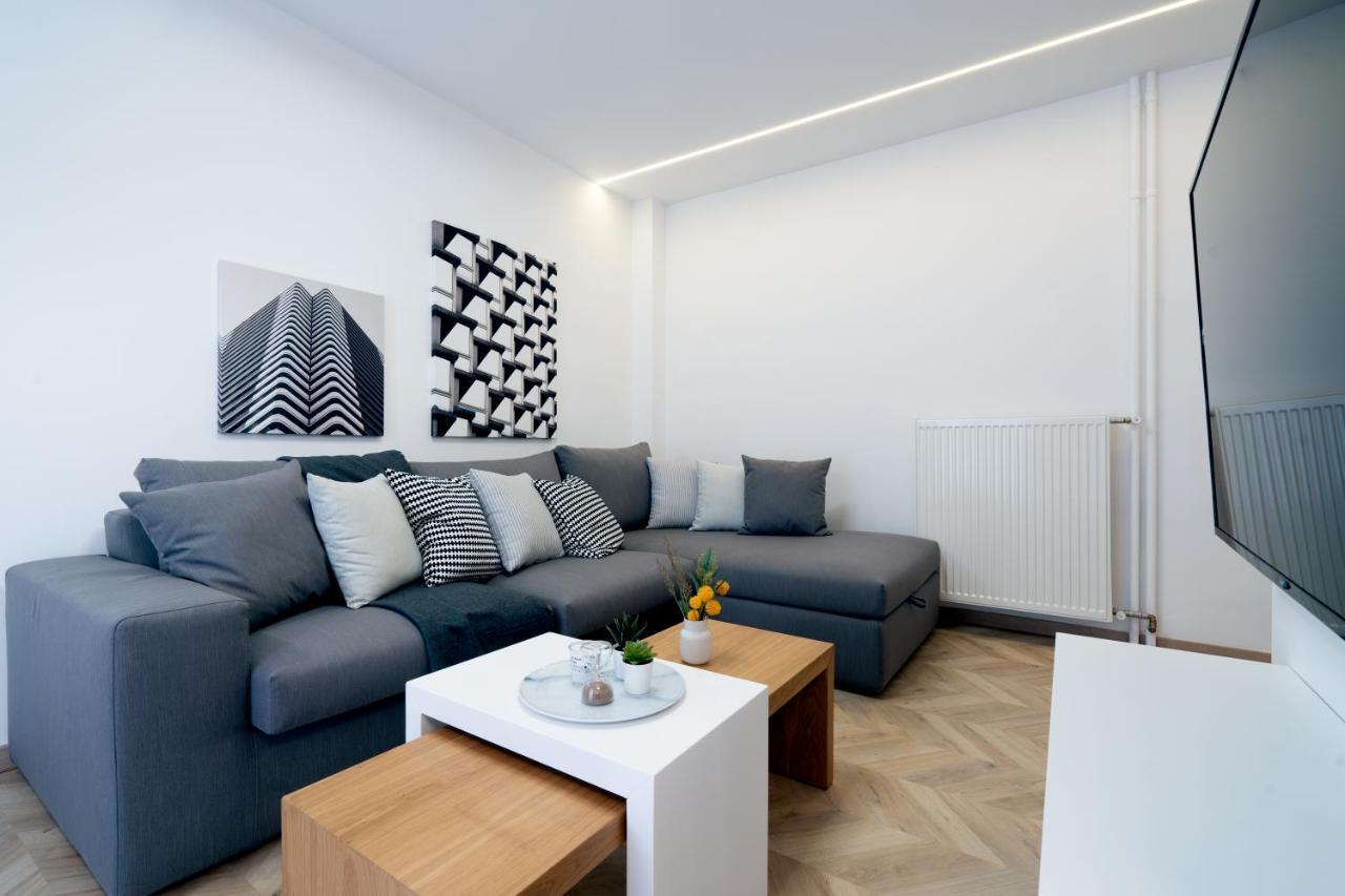 Pagrati'S Best Apartment Atenas Exterior foto